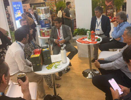 Promocionan la Yerba Mate argentina en Miami Promocionan la Yerba Mate argentina en Miami imagen-4