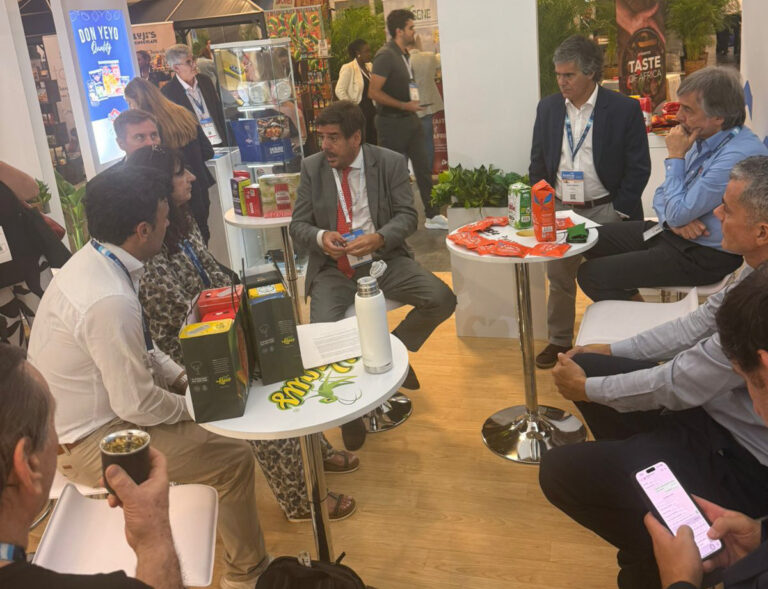 Promocionan la Yerba Mate argentina en Miami Promocionan la Yerba Mate argentina en Miami imagen-21