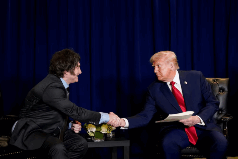 Estados Unidos informó que negocia un swap de USD 20 mil millones con la Argentina y la compra de bonos imagen-16