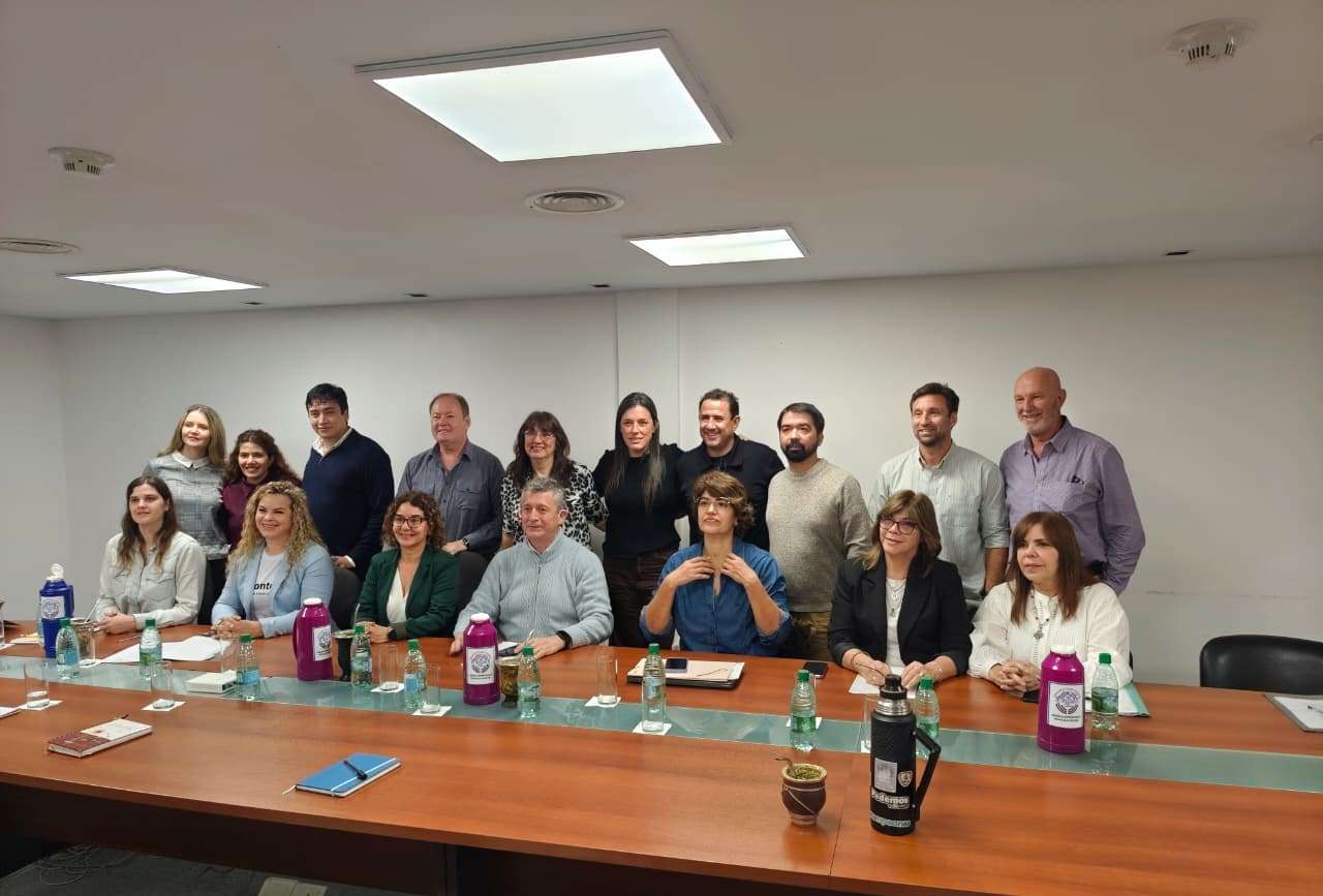 Avances en la Legislatura: proyectos para promover el compostaje y fortalecer la prevención del suicidio 7 Avances en la Legislatura: proyectos para promover el compostaje y fortalecer la prevención del suicidio imagen-6