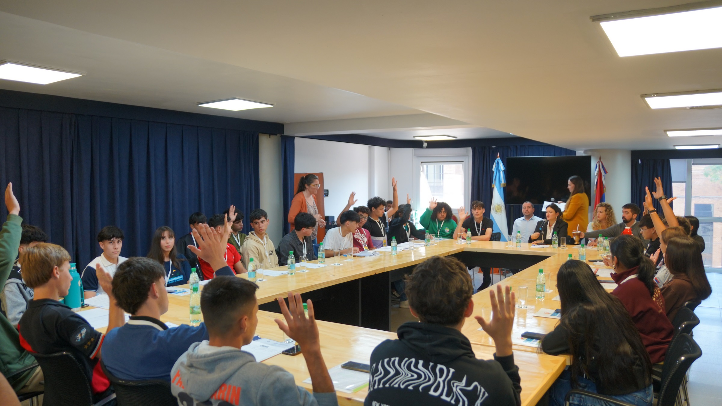 Parlamento Estudiantil 2025: presentan proyecto que apunta a la Neurociencia aplicada a la robótica imagen-18