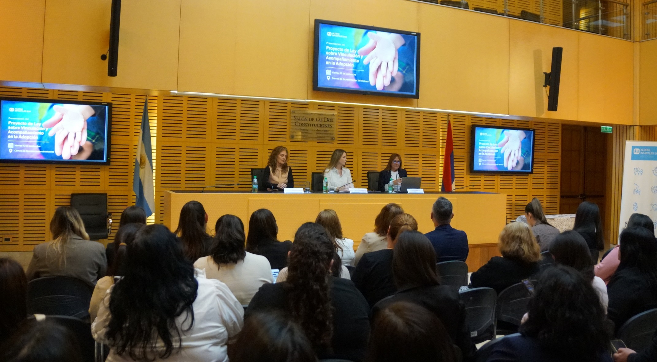 Jornada sobre adopción en la Legislatura: “No hay derecho más profundo que el de vivir en familia» Jornada sobre adopción en la Legislatura: “No hay derecho más profundo que el de vivir en familia" imagen-1