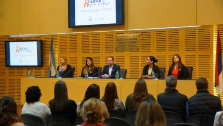 Legislatura: «Hablar salva vidas, pero también es necesario escuchar», observan en jornada sobre prevención del suicidio en el ámbito educativo Legislatura: "Hablar salva vidas, pero también es necesario escuchar", observan en jornada sobre prevención del suicidio en el ámbito educativo imagen-4