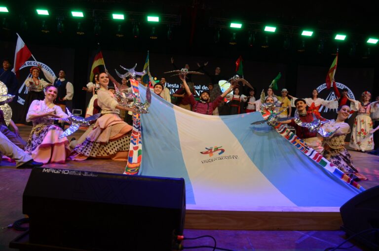 En marcha la 45° Edición de la Fiesta Nacional Del Inmigrante, «emoción pura» En marcha la 45° Edición de la Fiesta Nacional Del Inmigrante, "emoción pura" imagen-6