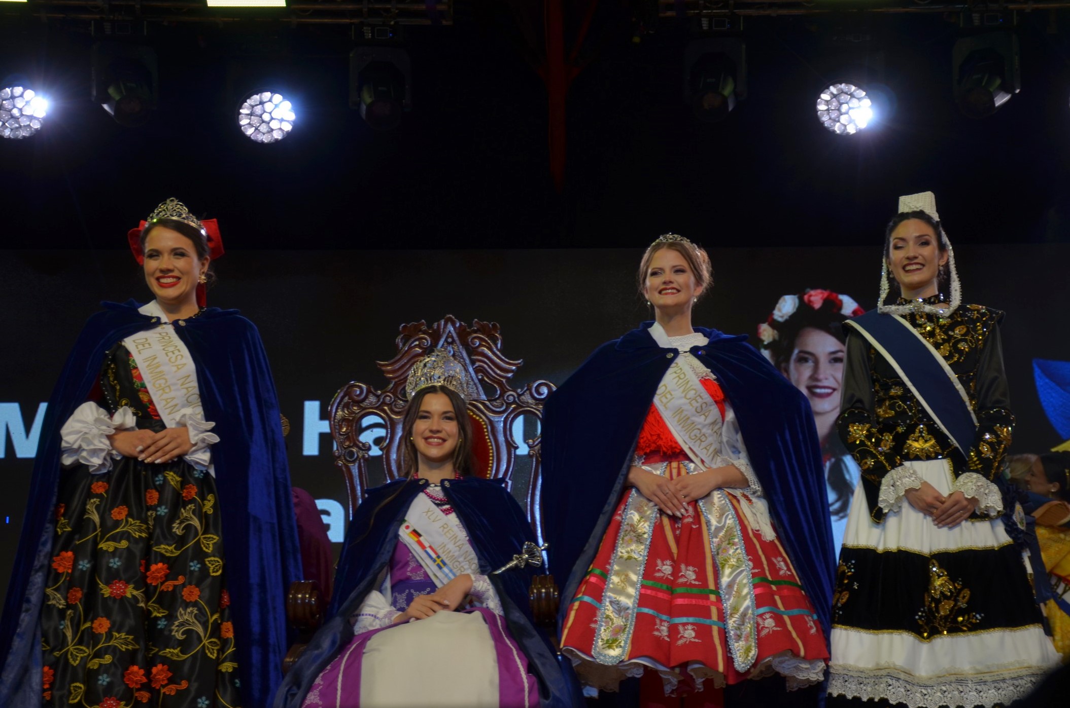 Melina Hanelis Zapaya, de la colectividad ucraniana, es la nueva Reina Nacional de los Inmigrantes 5 Melina Hanelis Zapaya, de la colectividad ucraniana, es la nueva Reina Nacional de los Inmigrantes imagen-4