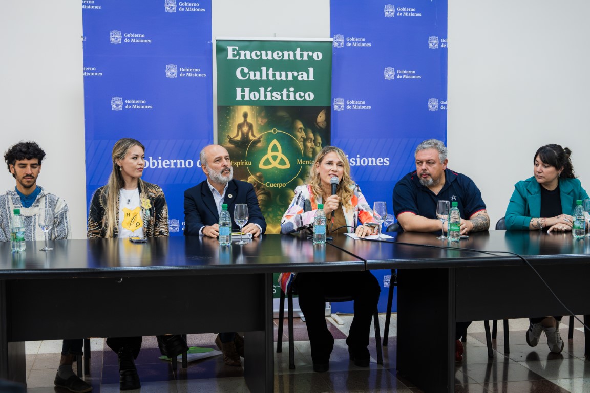 El Encuentro Holístico del domingo 7 dio a conocer su programa imagen-2