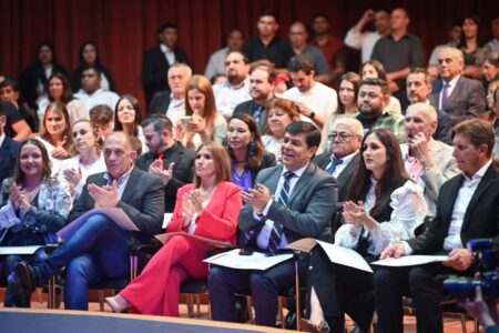 Realizaron la proclamación y entrega de los diplomas a los diputados y concejales electos el domingo 8 de junio imagen-9