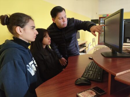Posadas será sede del cierre de las Instancias Zonales de la OPIIA 2025: 120 estudiantes en competencia hacia la gran final imagen-10