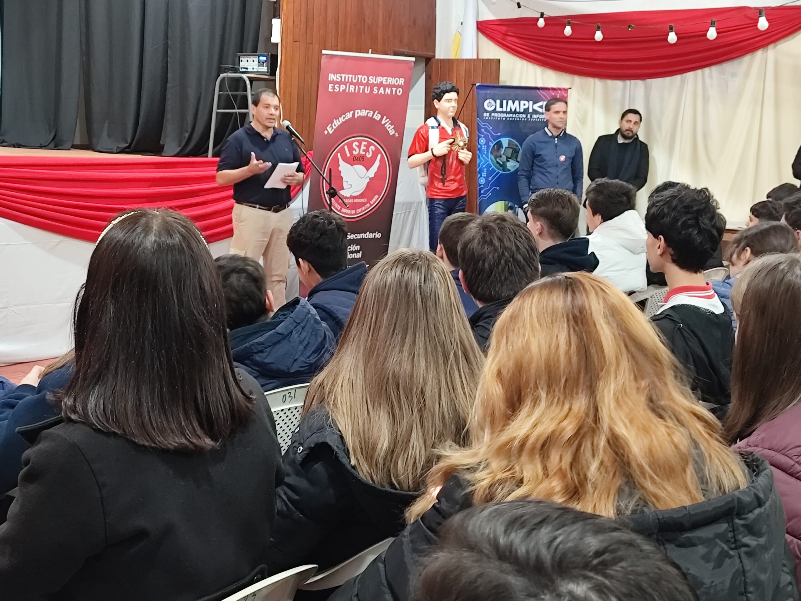 Gran concurrencia y talento tecnológico: se realizó la Instancia Zonal de la OPIIA 2025 en Posadas imagen-2