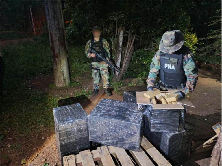 Secuestran más de 300 kilos de marihuana, con un valor estimado de más de $1.115 millones, hay un detenido imagen-44