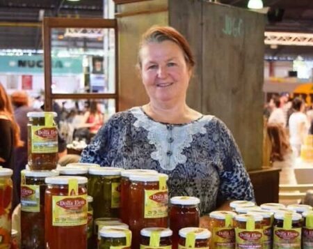 La productora Elena Goralewski será la protagonista de la jornada del ciclo “Sabor a lo Nuestro” con encurtidos y escabeches de bambú en Posadas La productora Elena Goralewski será la protagonista de la jornada del ciclo “Sabor a lo Nuestro” con encurtidos y escabeches de bambú en Posadas imagen-4