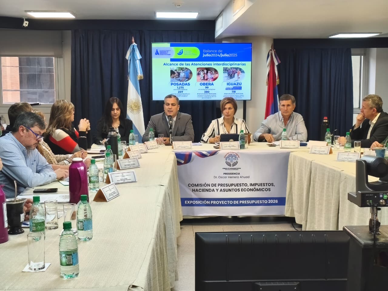 La Legislatura continúa el análisis del Presupuesto 2026 con foco en la proyección y continuidad de políticas públicas imagen-16