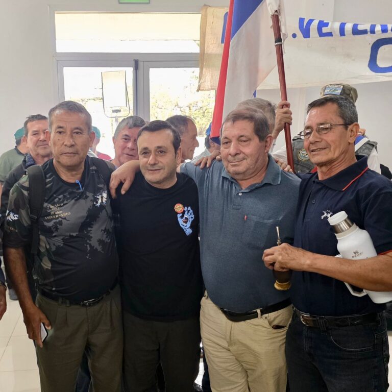 Herrera Ahuad reafirmó su compromiso con los Combatientes de Malvinas y la defensa de los derechos conquistados Herrera Ahuad reafirmó su compromiso con los Combatientes de Malvinas y la defensa de los derechos conquistados imagen-18