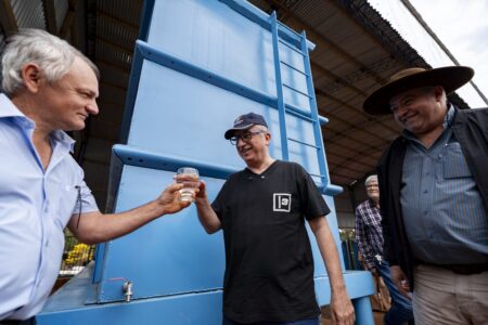Passalacqua recorrió la nueva planta potabilizadora que mejorará el abastecimiento de agua en Salto Encantado Passalacqua recorrió la nueva planta potabilizadora que mejorará el abastecimiento de agua en Salto Encantado imagen-3