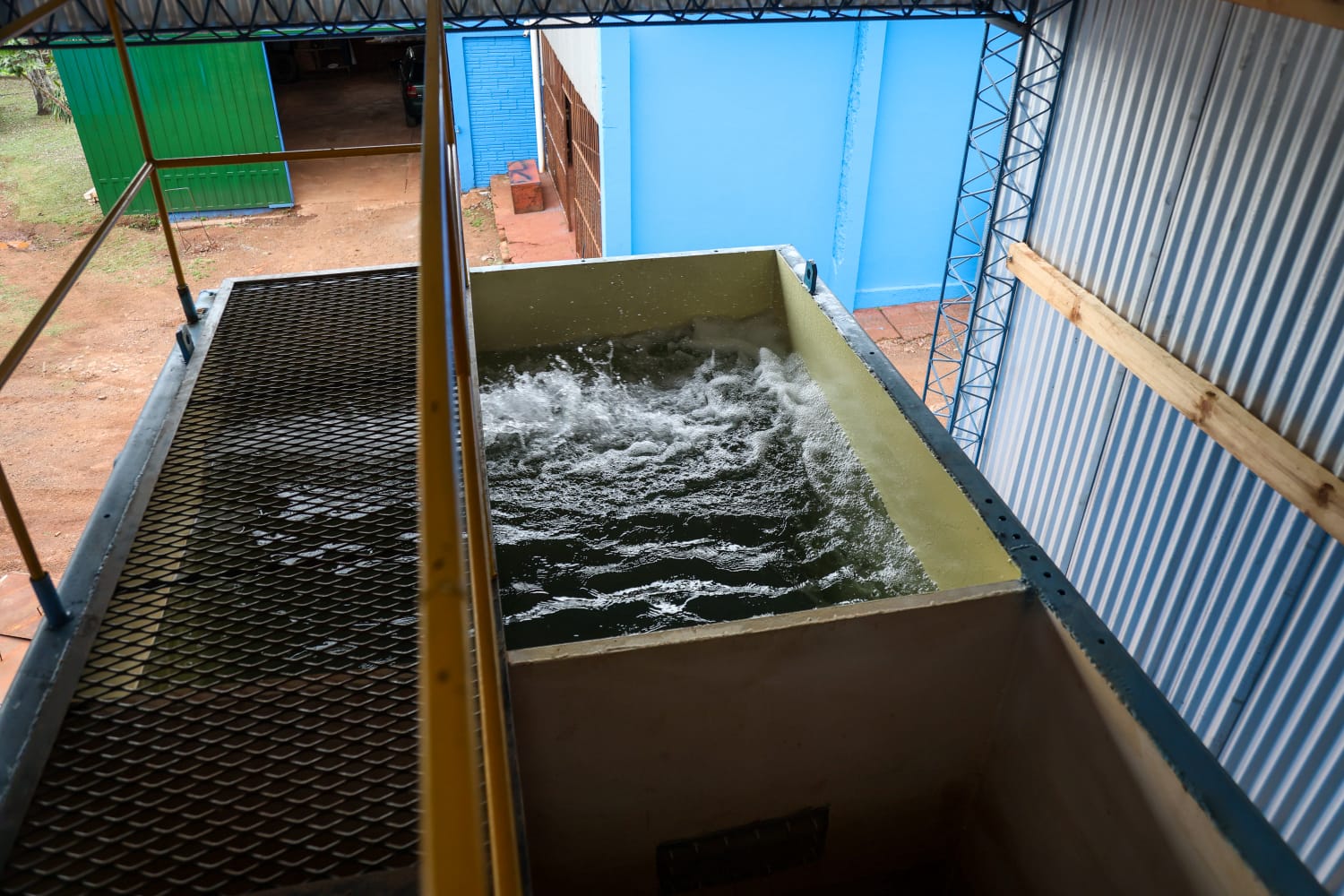 Passalacqua recorrió la nueva planta potabilizadora que mejorará el abastecimiento de agua en Salto Encantado 11 Passalacqua recorrió la nueva planta potabilizadora que mejorará el abastecimiento de agua en Salto Encantado imagen-10