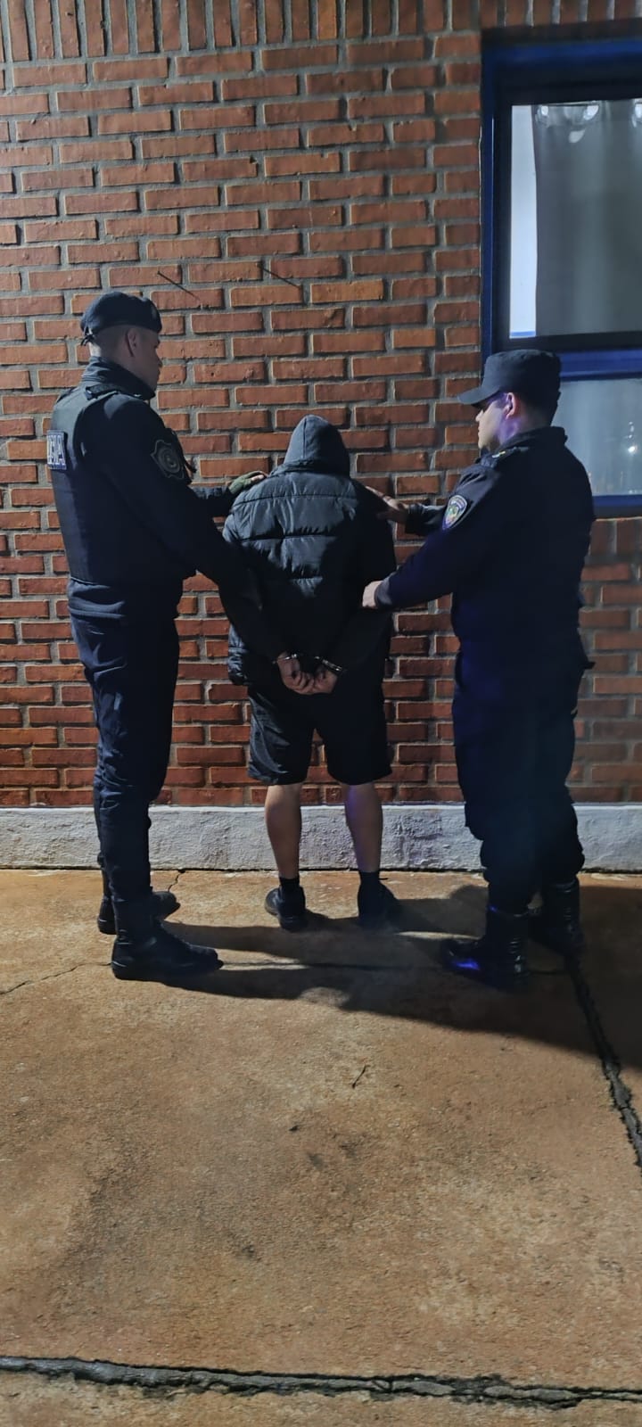 Detuvieron al prófugo acusado de femicidio en San Vicente 3 Detuvieron al prófugo acusado de femicidio en San Vicente imagen-2