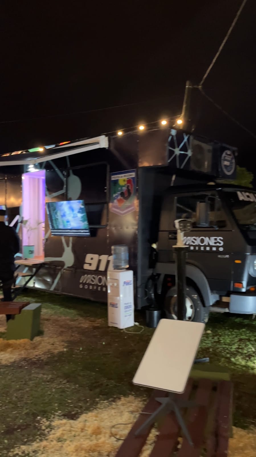 Tecnología en movimiento: la Policía de Misiones presenta su centro móvil de videovigilancia más avanzado de la región 9 Tecnología en movimiento: la Policía de Misiones presenta su centro móvil de videovigilancia más avanzado de la región imagen-8