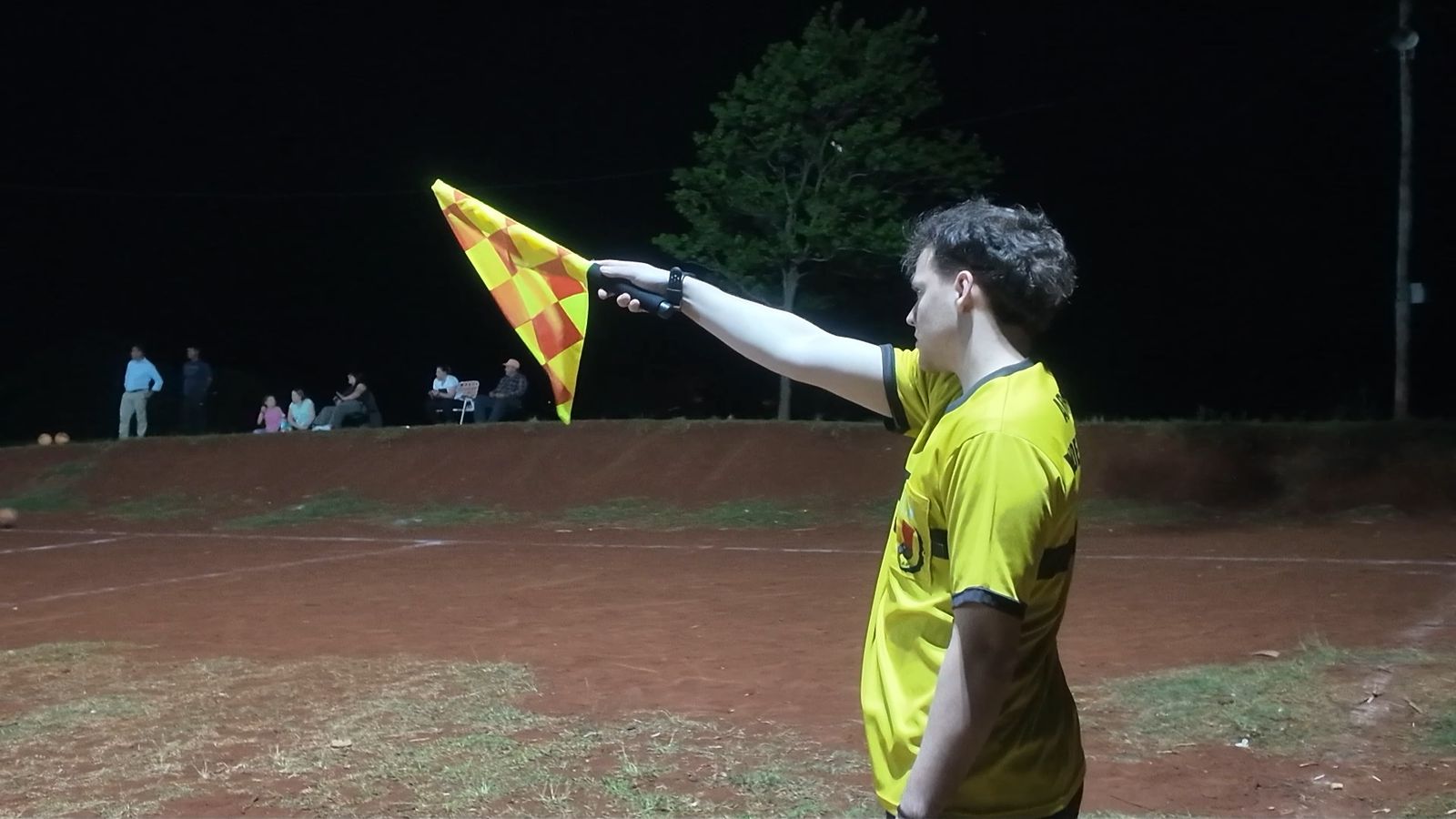 El Ministerio de Trabajo impulsa la formación de árbitros de fútbol amateur en Fracrán 3 El Ministerio de Trabajo impulsa la formación de árbitros de fútbol amateur en Fracrán imagen-2