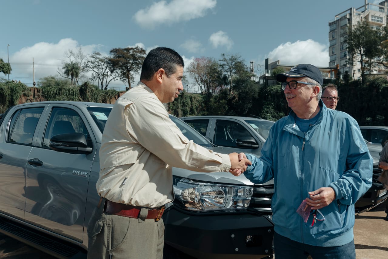 Passalacqua entregó 11 nuevas camionetas a Ecología para reforzar la protección de la Selva Misionera y sus recursos naturales imagen-8