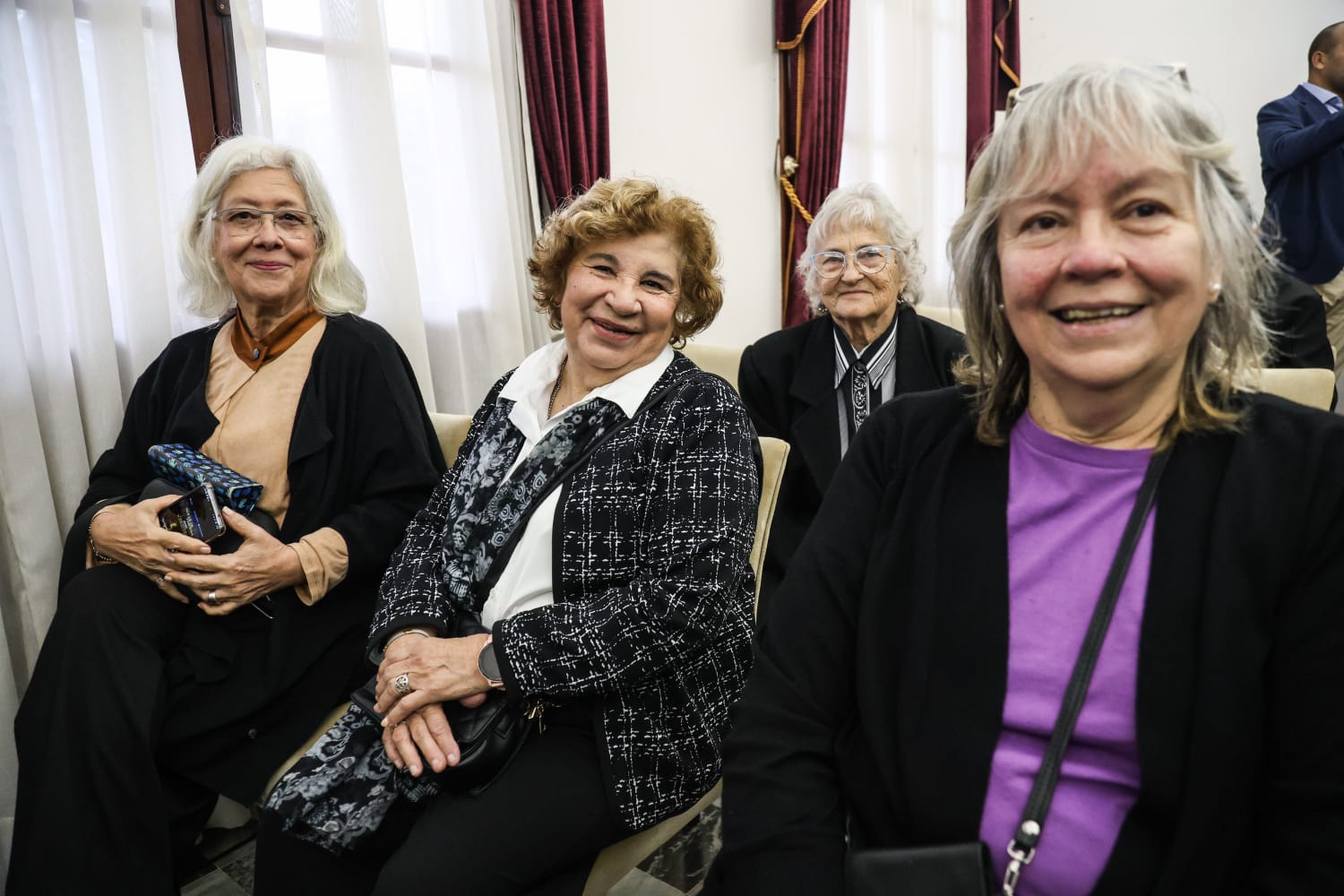 Lanzaron el programa "Abuelos en la Red" para facilitar el acceso a la tecnología y promover un uso seguro de las herramientas digitales 7 Lanzaron el programa "Abuelos en la Red" para facilitar el acceso a la tecnología y promover un uso seguro de las herramientas digitales imagen-6