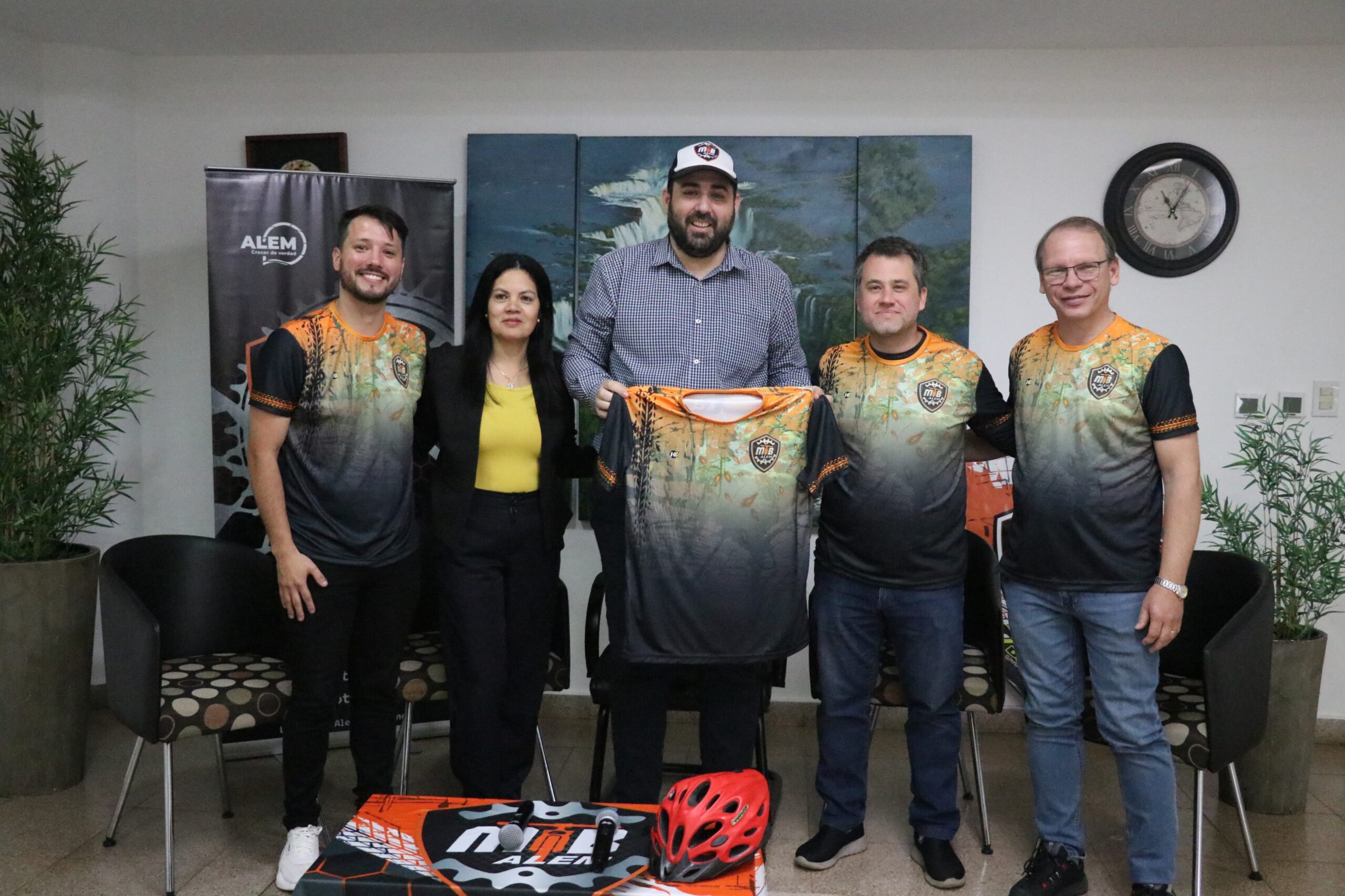 El ciclismo de montaña se reúne en Alem imagen-2