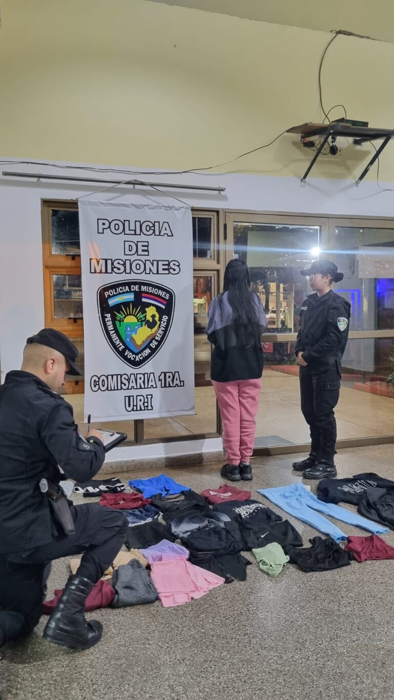 Empleada infiel arrestada tras robar y estafar por más de 3 millones de pesos en Posadas Empleada infiel arrestada tras robar y estafar por más de 3 millones de pesos en Posadas imagen-14