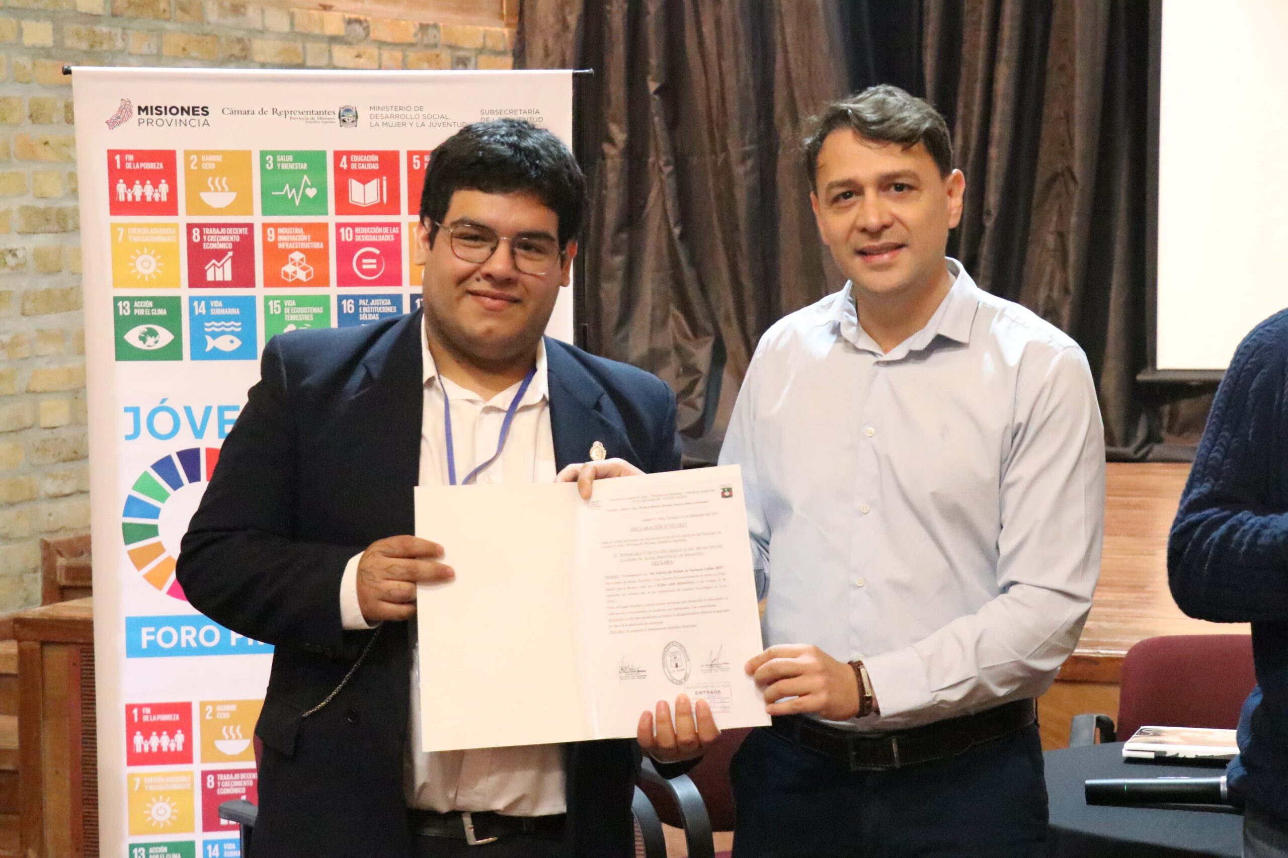 Modelo de Naciones Unidas en Alem: Jóvenes debatieron sobre pedofilia y trata infantil imagen-6