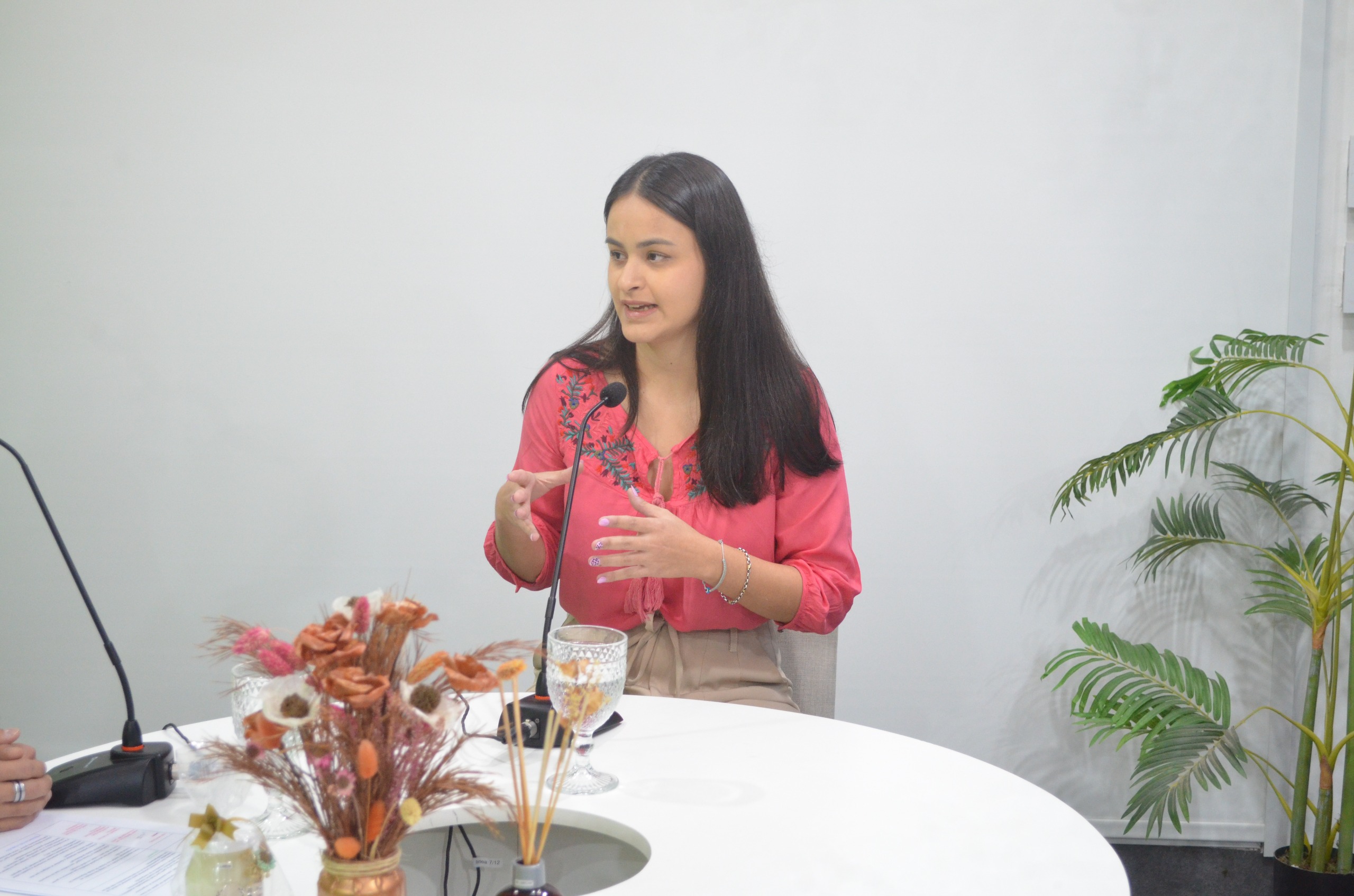 Prevención del suicidio: la psicóloga Brítez orientó sobre señales de alerta, la importancia de los vínculos y la búsqueda de ayuda imagen-4