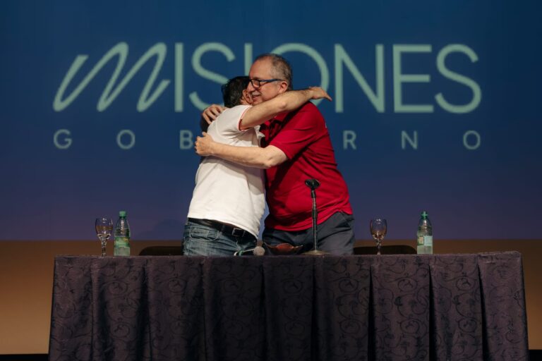 Passalacqua: «El misionerismo sigue sosteniendo su visión de estar cerca de la gente y no dejarse mandonear por Buenos Aires» Passalacqua: "El misionerismo sigue sosteniendo su visión de estar cerca de la gente y no dejarse mandonear por Buenos Aires" imagen-15