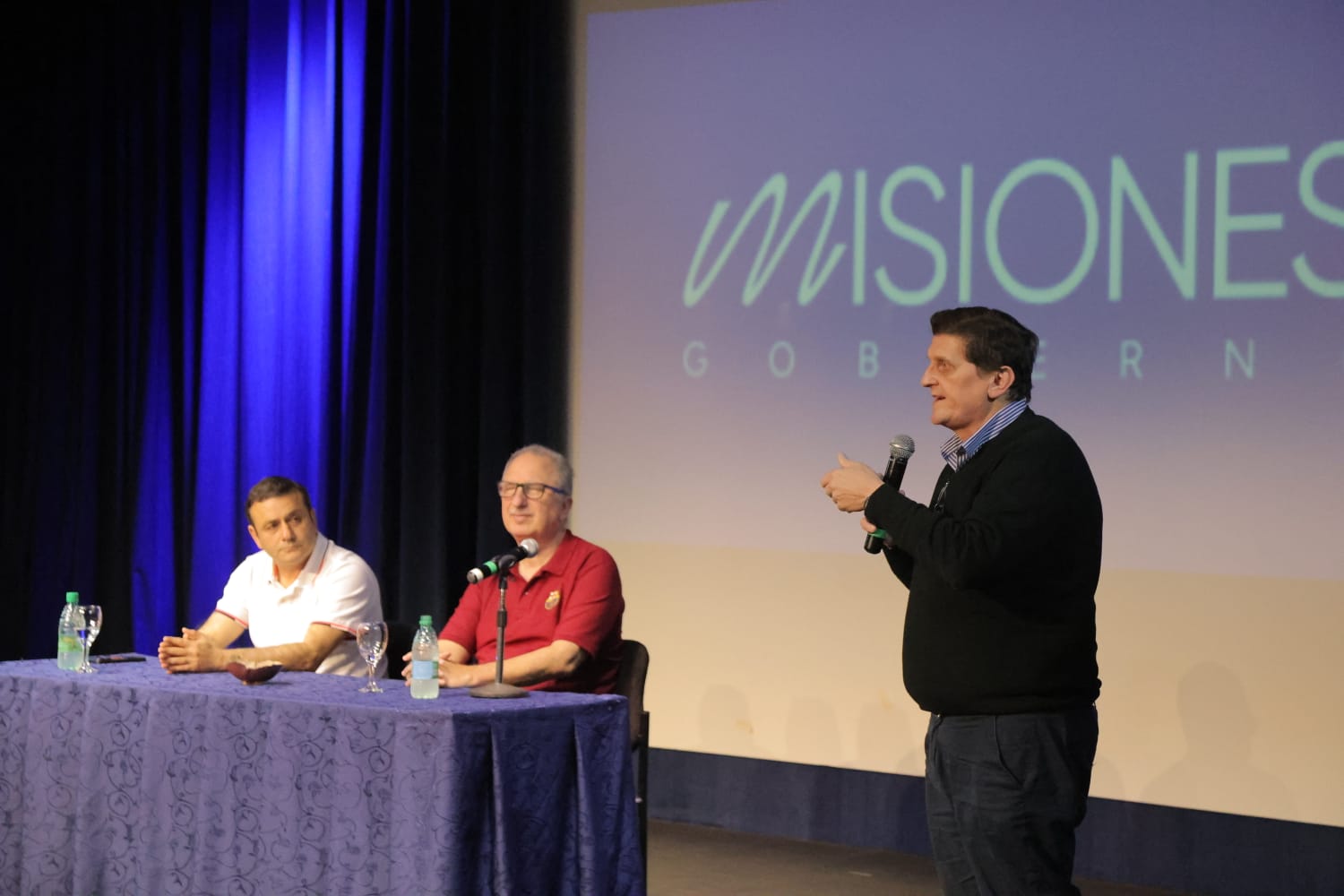 Passalacqua: "El misionerismo sigue sosteniendo su visión de estar cerca de la gente y no dejarse mandonear por Buenos Aires" imagen-2