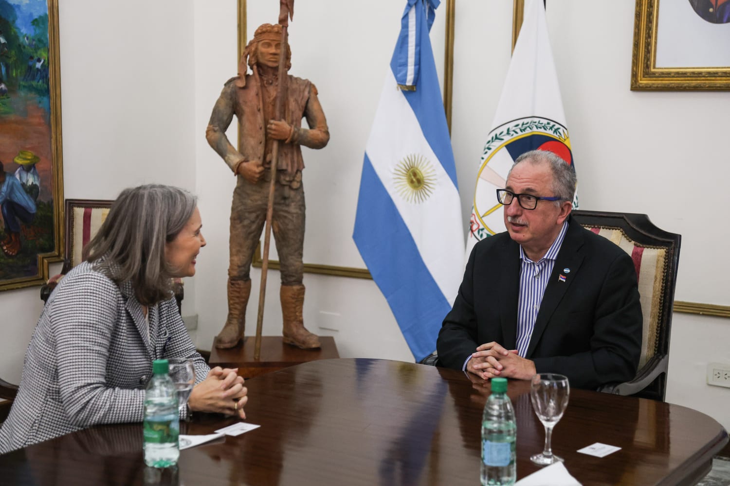 Passalacqua y la Embajadora de Finlandia coincidieron sobre la importancia de la educación y destacaron los lazos culturales que unen a Misiones con el país nórdico 3 Passalacqua y la Embajadora de Finlandia coincidieron sobre la importancia de la educación y destacaron los lazos culturales que unen a Misiones con el país nórdico imagen-2