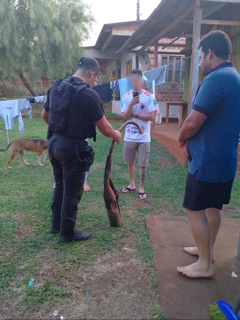 De las acrobacias al secuestro: la Policía incauta la moto de un joven por maniobras temerarias en San Antonio imagen-2