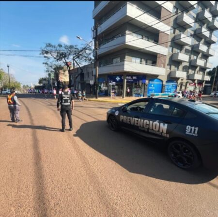 Efectivos policiales de la Unidad Regional II garantizaron la seguridad de la 40° Maratón del Inmigrante imagen-5