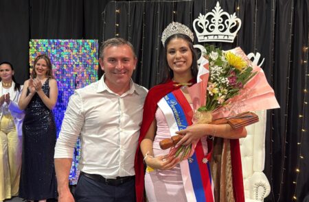 Valeria Cufré es la nueva Reina en el Festival Provincial del Docente en Campo Grande imagen-10