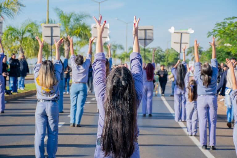 El Ministerio de Educación impulsa acciones para fortalecer la convivencia escolar en el marco de la Estudiantina imagen-3