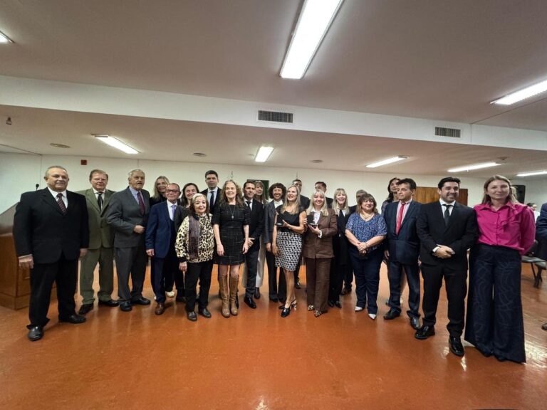 La titular del STJ presidió el acto de entrega de reconocimientos a Magistrados y Funcionarios del Poder Judicial imagen-46