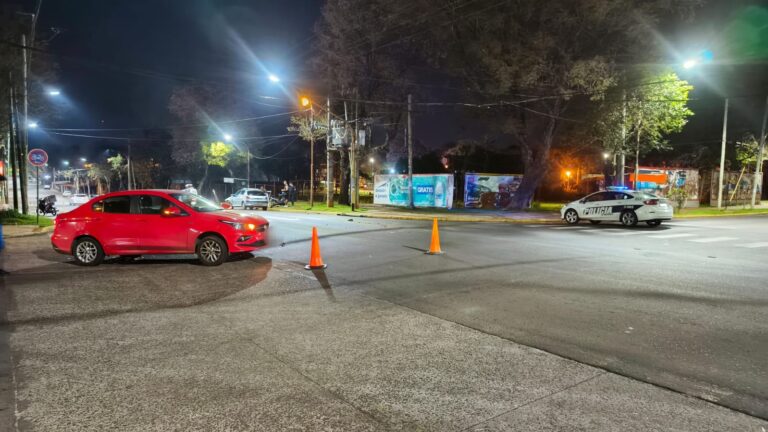 Posadas: colisión en cruce de avenidas Bustamante y Francisco de Haro alteró el tránsito en la zona imagen-12