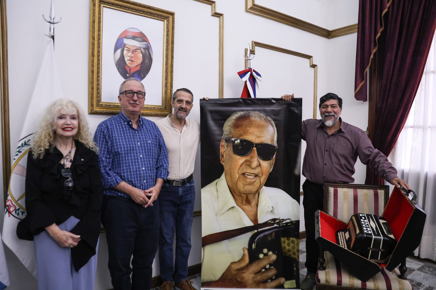 En el Día Nacional del Chamamé, Passalacqua recibió a María Ofelia imagen-4
