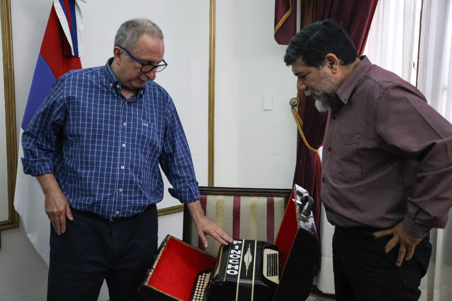 En el Día Nacional del Chamamé, Passalacqua recibió a María Ofelia imagen-10