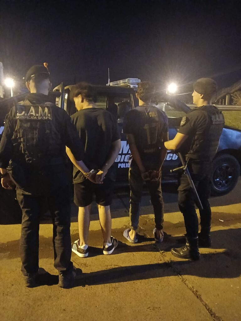 Policías Motorizados desplegaron un megaoperativo en Posadas y Garupá: cinco detenidos, motos incautadas y municiones secuestradas imagen-19