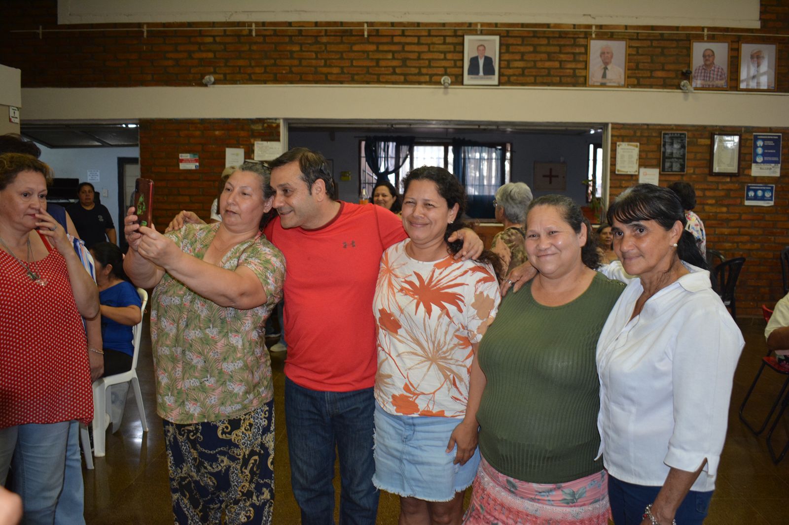 Herrera Ahuad participó de un encuentro con adultos mayores en Oberá y reafirmó su compromiso de llevar sus demandas al Congreso imagen-2