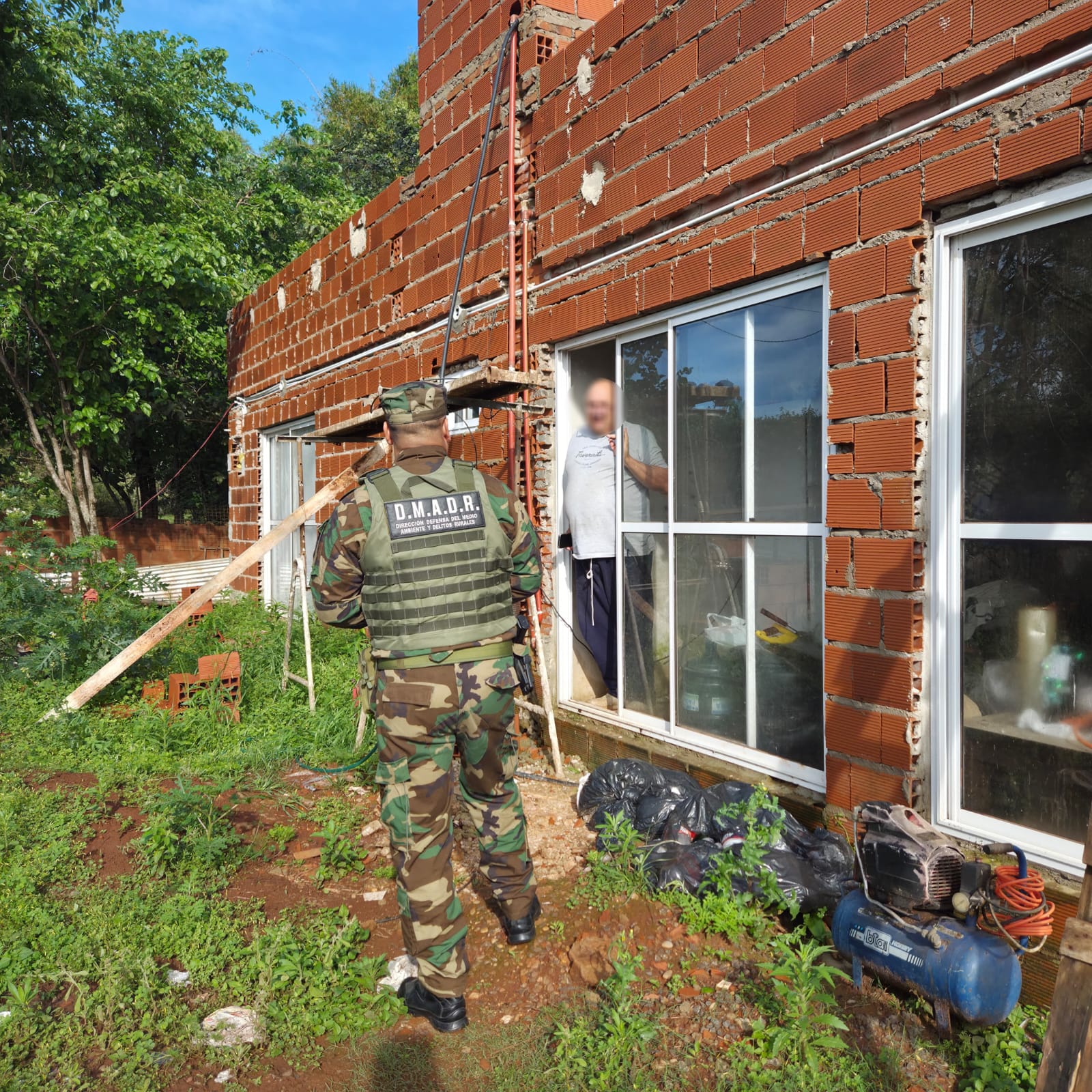 La Policía Ambiental confirma que el puma ya salió de la zona urbana "y no representa un riesgo para los vecinos" imagen-6