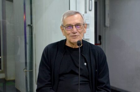 El artista y docente Ernesto Engel explicó cómo la enseñanza del arte contribuye al equilibrio social y recordó su experiencia formando a más de 140 estudiantes imagen-10