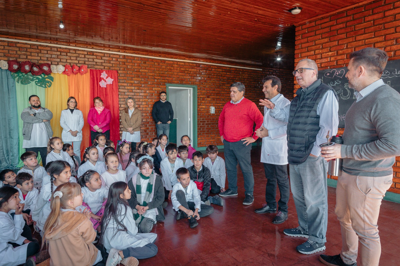 Passalacqua visitó Aristóbulo del Valle y acompañó a la comunidad educativa de la Escuela 172 en su 50 aniversario imagen-6