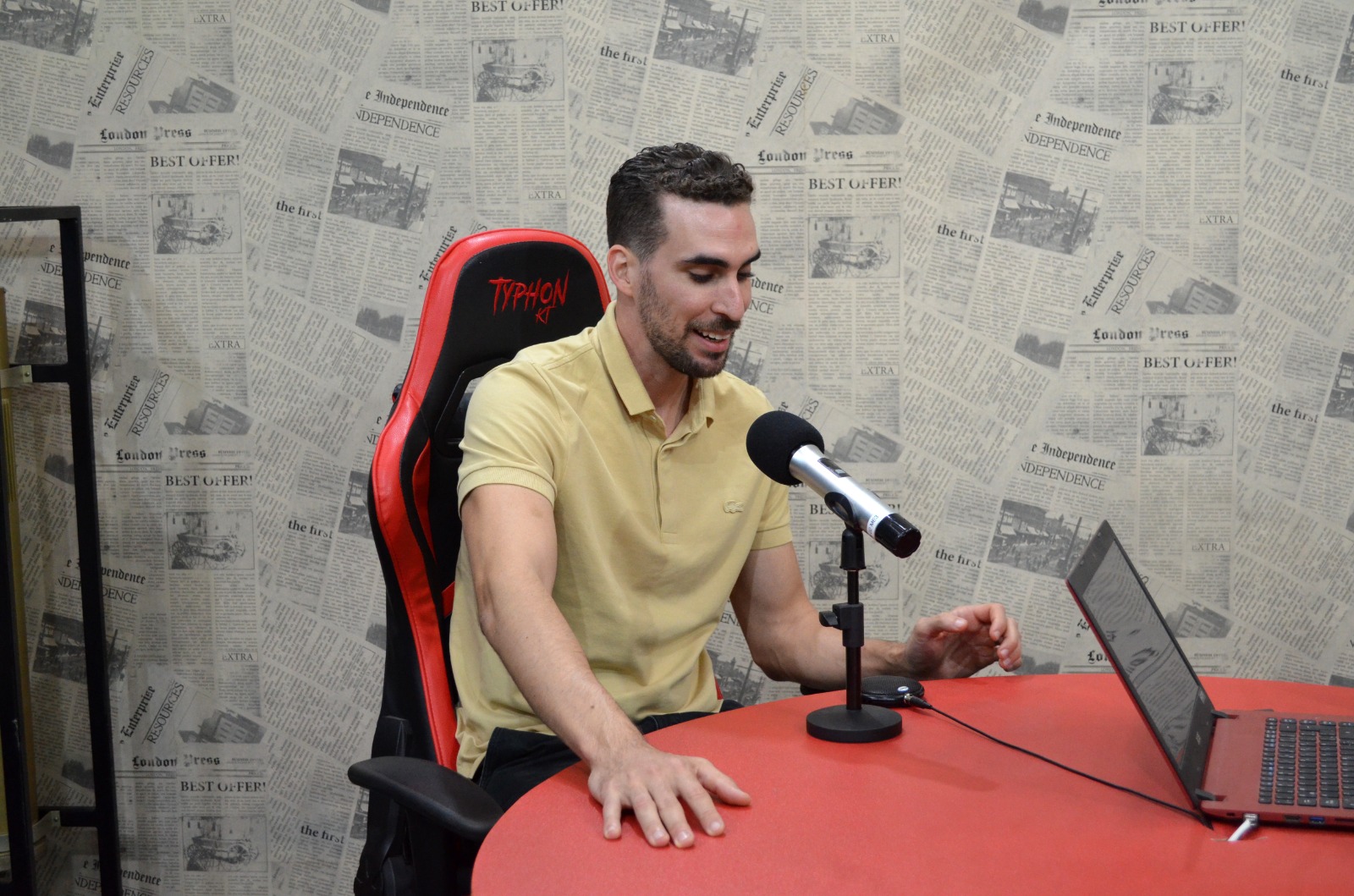 Con el lanzamiento de "¡Despierta!", Juan Veller junto a Nicolás y Camila ofrecen una guía para tomar decisiones informadas sobre diabetes, hipertensión y hábitos saludables imagen-8