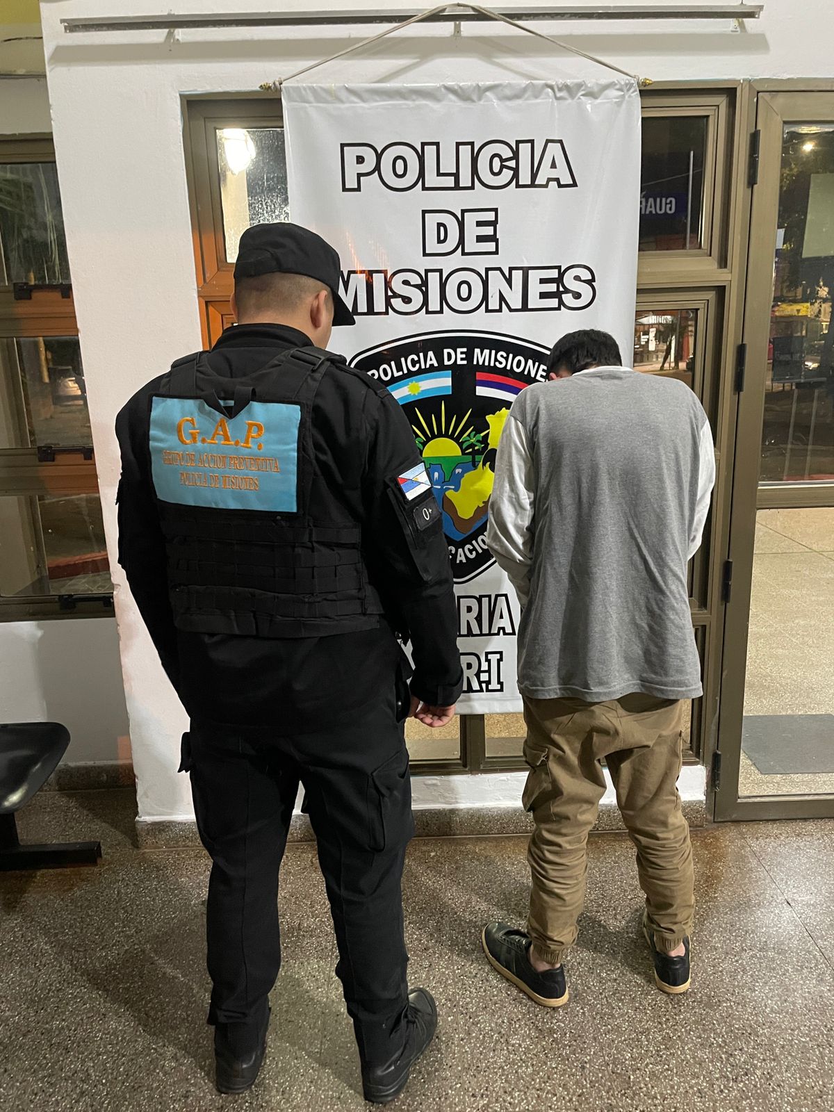 Tres barrios, tres procedimientos y un mismo resultado: ladrones detenidos y bienes robados recuperados en Posadas imagen-4