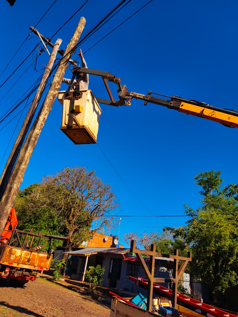 Mejoras en la red eléctrica de Puerto Iguazú imagen-2