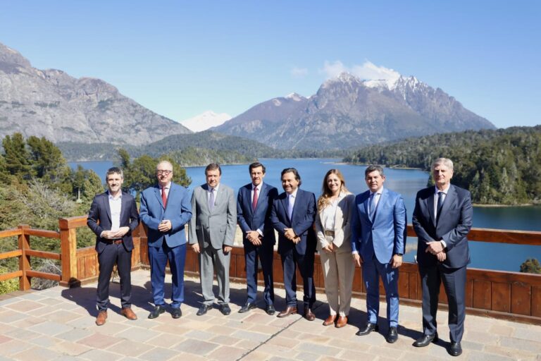 Passalacqua destacó el rol del Fondo de Crédito de Misiones en el Foro Iberoamericano de Garantías y Financiamiento para Pymes, en Bariloche imagen-45