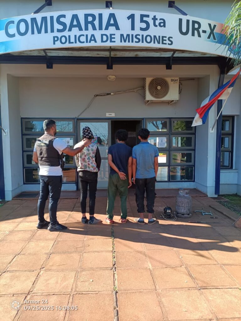 Golpe a una banda familiar en Posadas: tres hermanos detenidos por asaltar a su propio vecino imagen-35