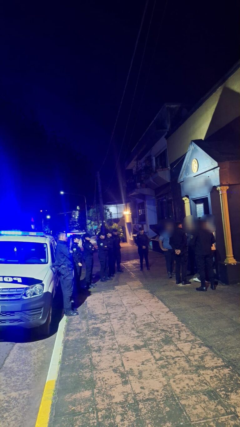 Clausuraron local en Alem por consumo de alcohol por menores durante un evento privado imagen-27